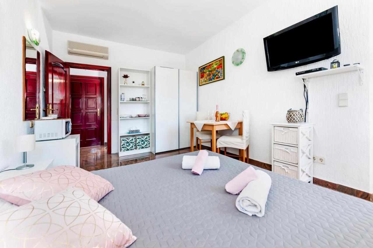 Rooms Daria Rovinj Exterior photo